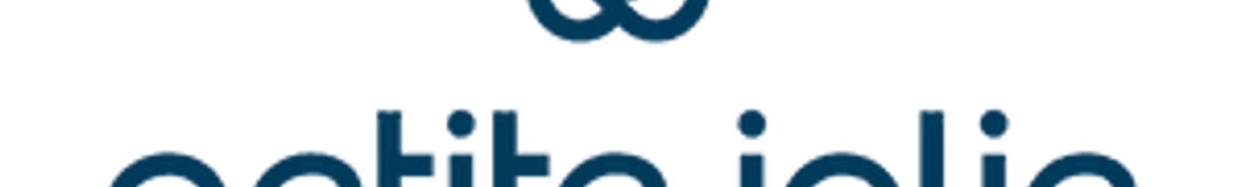 01d41994-9f73-4290-9171-c0a6bac90d24-368948c0-e158-47c1-a8fc-caef59d28485-5580f069-526d-4601-887e-1d90688804e9-azulescuro_com_simbolo_petite-jolie_01 copiar.png